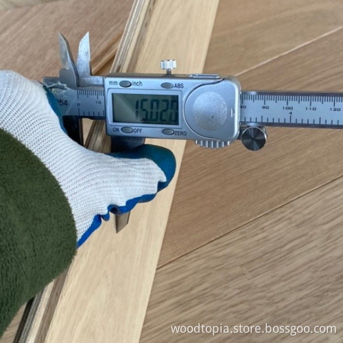 Engineered European White Oak Parquet Chevron Wood Flooring